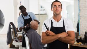 Curso de barbeiro quanto custa quanto ganha