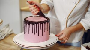 Curso de confeitaria gratuito onde encontrar